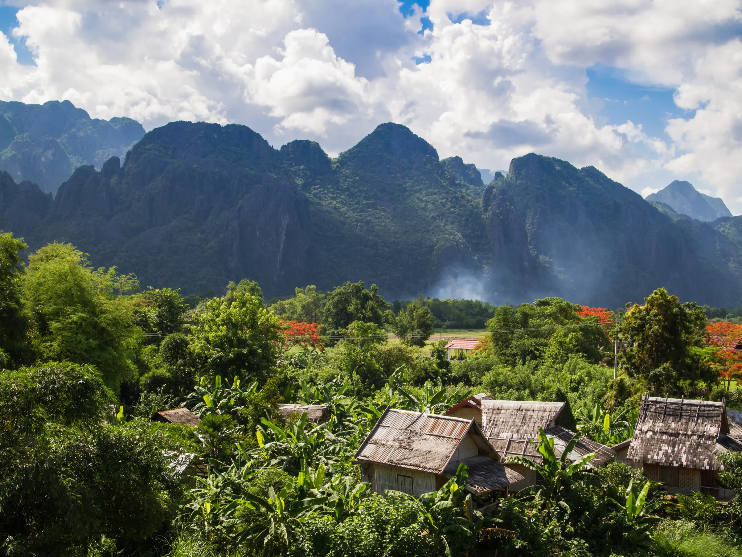 SEVERNÍ VIETNAM A LAOS
