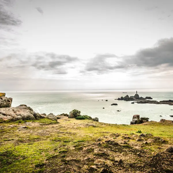 Výhled z Normanských ostrovů na moře, VB