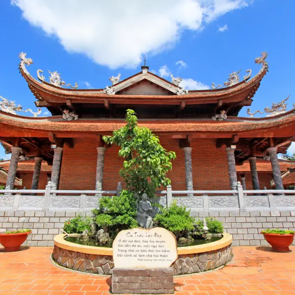 Zenový klášter Truc Lam Phuong Nam , Vietnam