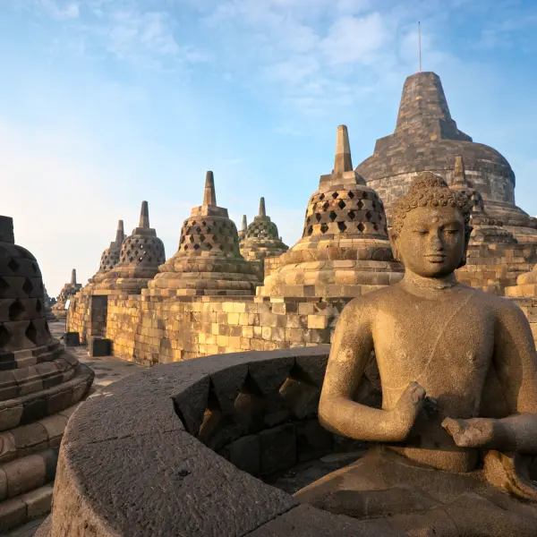 Největší buddhistická svatyně v Indonésii, Indonésie