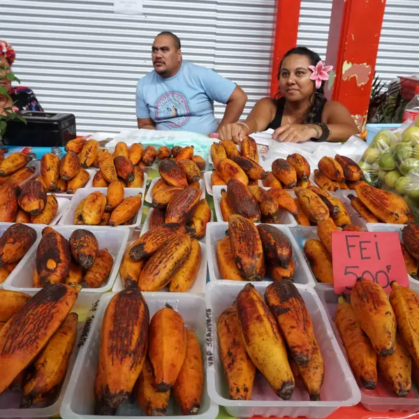 Trh s místními specialitami, Tahiti, Francouzská Polynésie