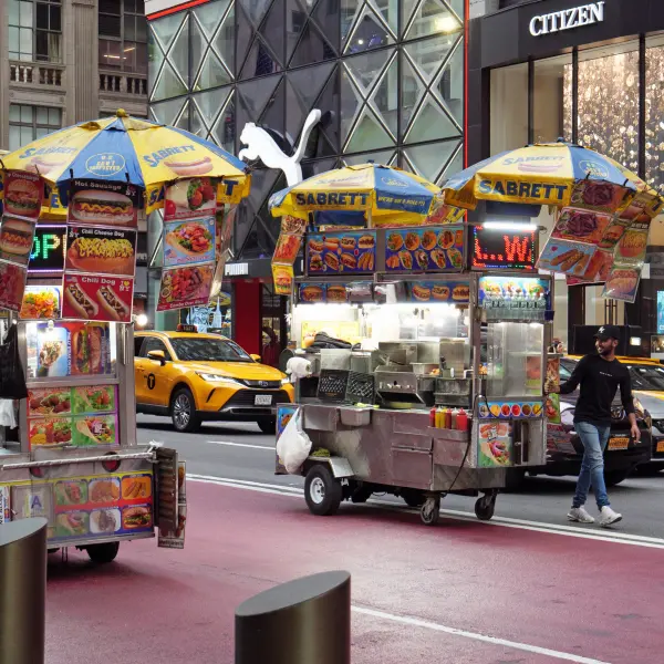 Světově proslulé stánky s hotdogy, New York City, USA