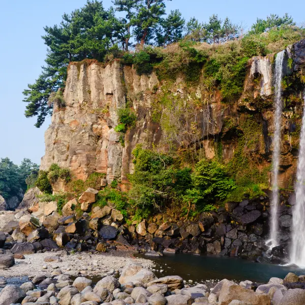 Vodopád Čongbang, Čežu, Jižní Korea