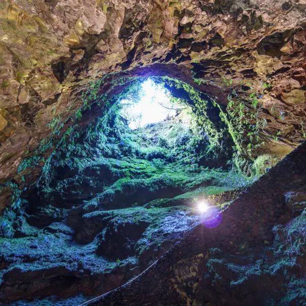 Jeskyně Algar do Carvao, Terceira, Azorské ostrovy
