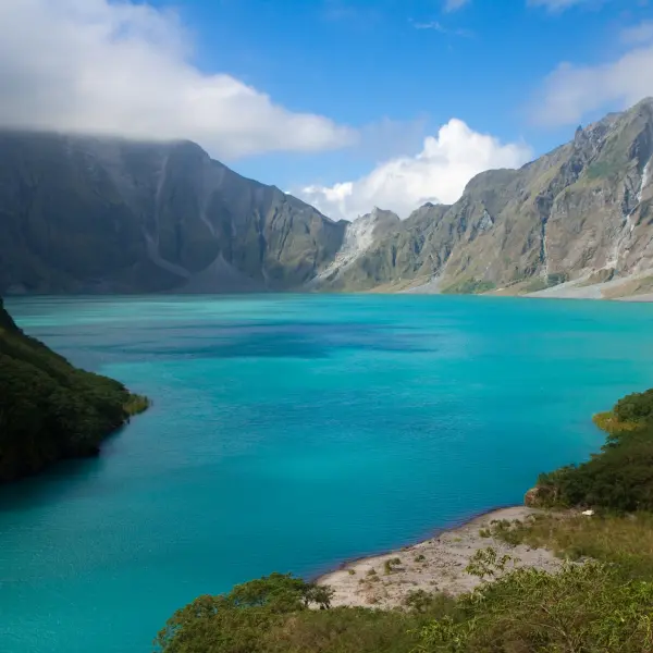 Kráter sopky Pinatubo, Filipíny