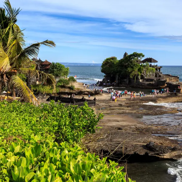 Starý orientální chrám Tanah Lot, Bali, Indonésie