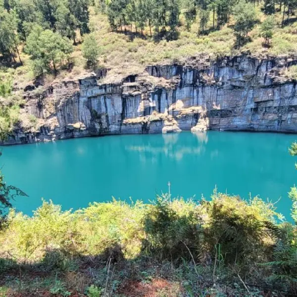 Sopečné jezero Tritriva, Madagaskar