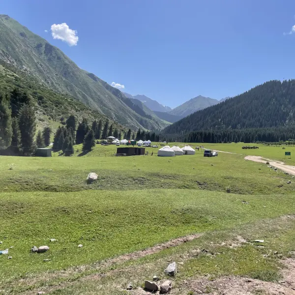 Údolí Altyn Arashan, Kyrgyzstán