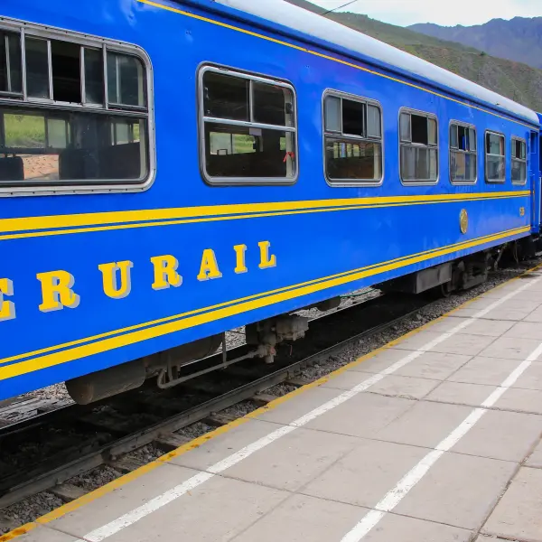 Vlak na Machu Picchu, Peru